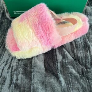 Colorful Faux Fur Kids Slippers size 1 by Lauren Lorraine